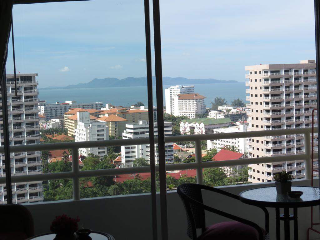 View Talay 1B Serviced Apartments パッタヤー 部屋 写真