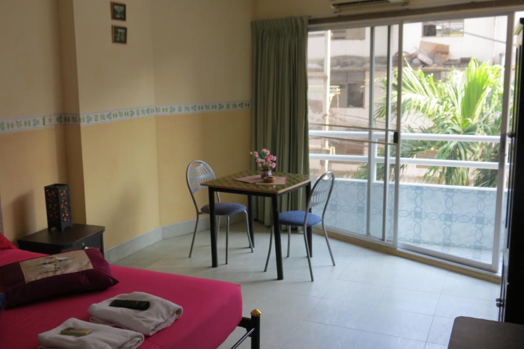 View Talay 1B Serviced Apartments パッタヤー 部屋 写真