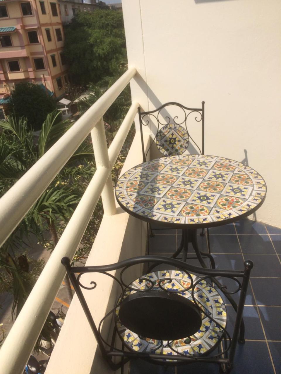 View Talay 1B Serviced Apartments パッタヤー エクステリア 写真